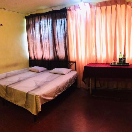 Coca Cola Hostel Malabe ภายนอก รูปภาพ